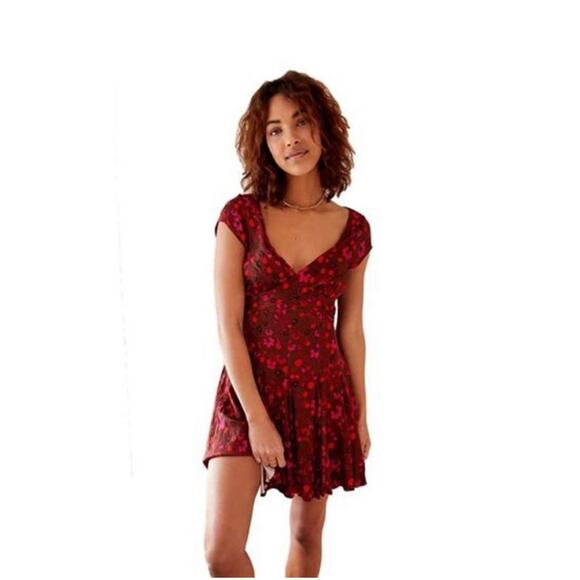 NWT! Free People It Takes Two Wrap Dress in Plum Combo Size Medium - Picture 1 of 10